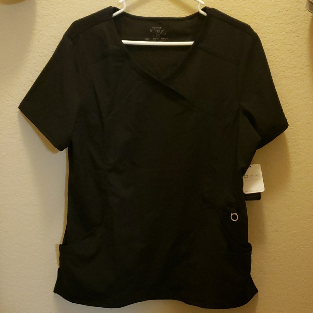 Infinity scrub top black